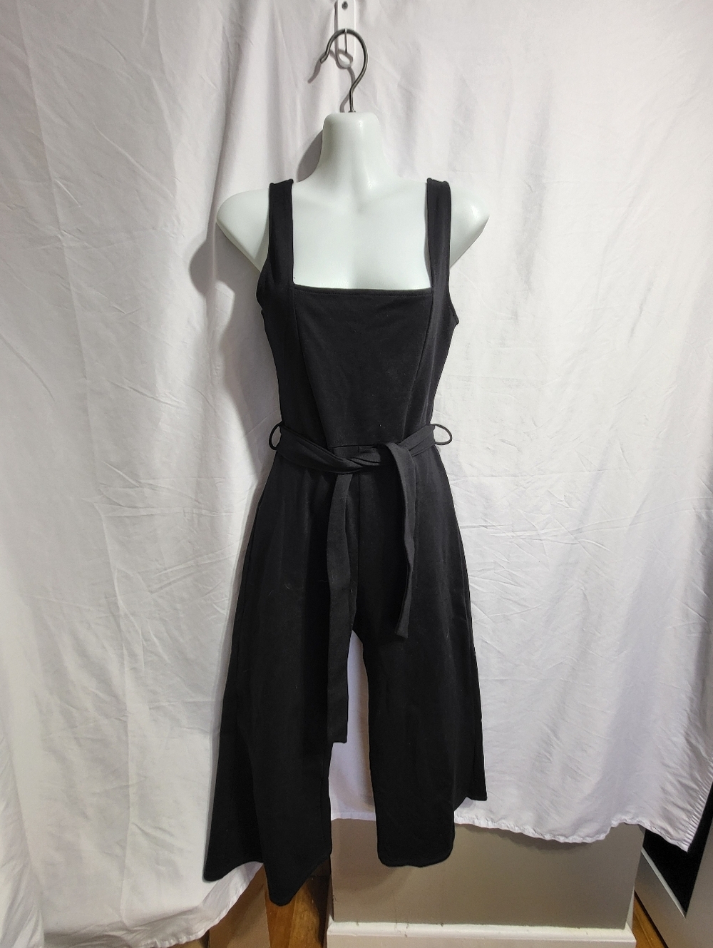Roller Coster Black Square-Neck Sleeveless Tie-Waist Jumpsuit, Size Small